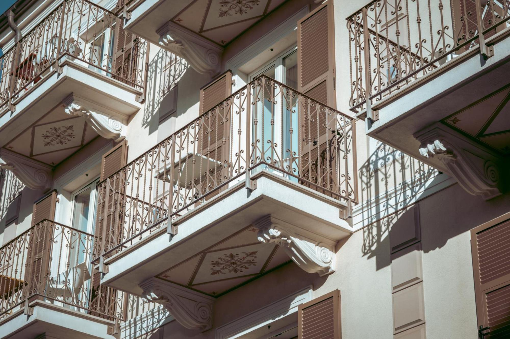 Hotel San Pietro Palace Finale Ligure Kültér fotó