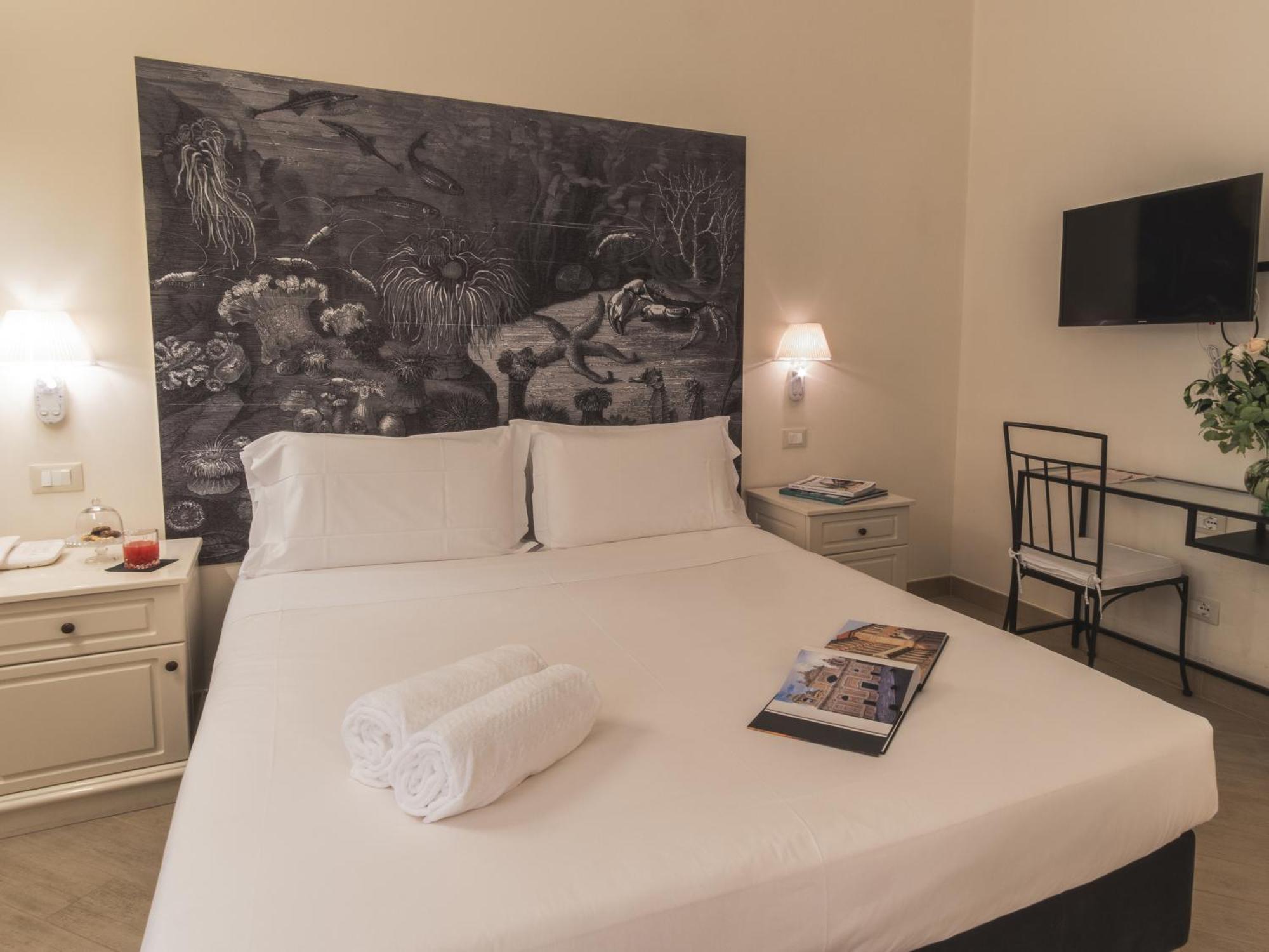Hotel San Pietro Palace Finale Ligure Kültér fotó