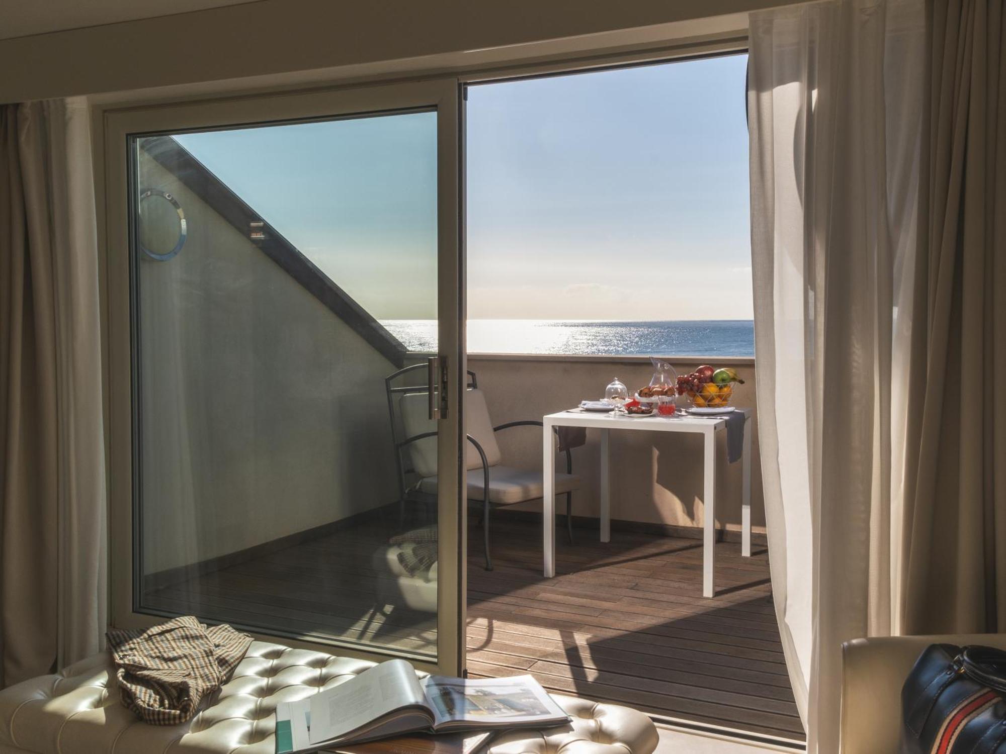 Hotel San Pietro Palace Finale Ligure Kültér fotó
