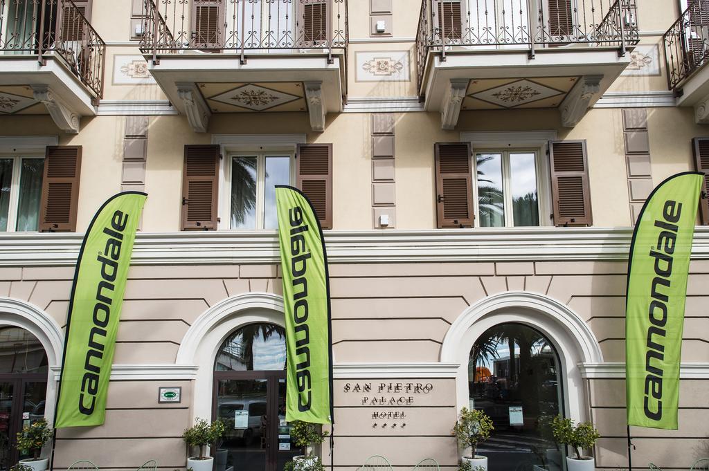 Hotel San Pietro Palace Finale Ligure Kültér fotó