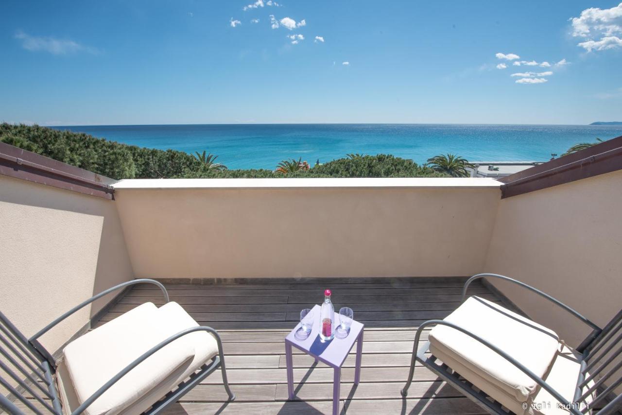 Hotel San Pietro Palace Finale Ligure Kültér fotó